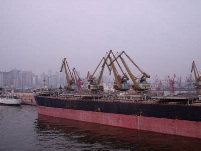 dalian ferry port